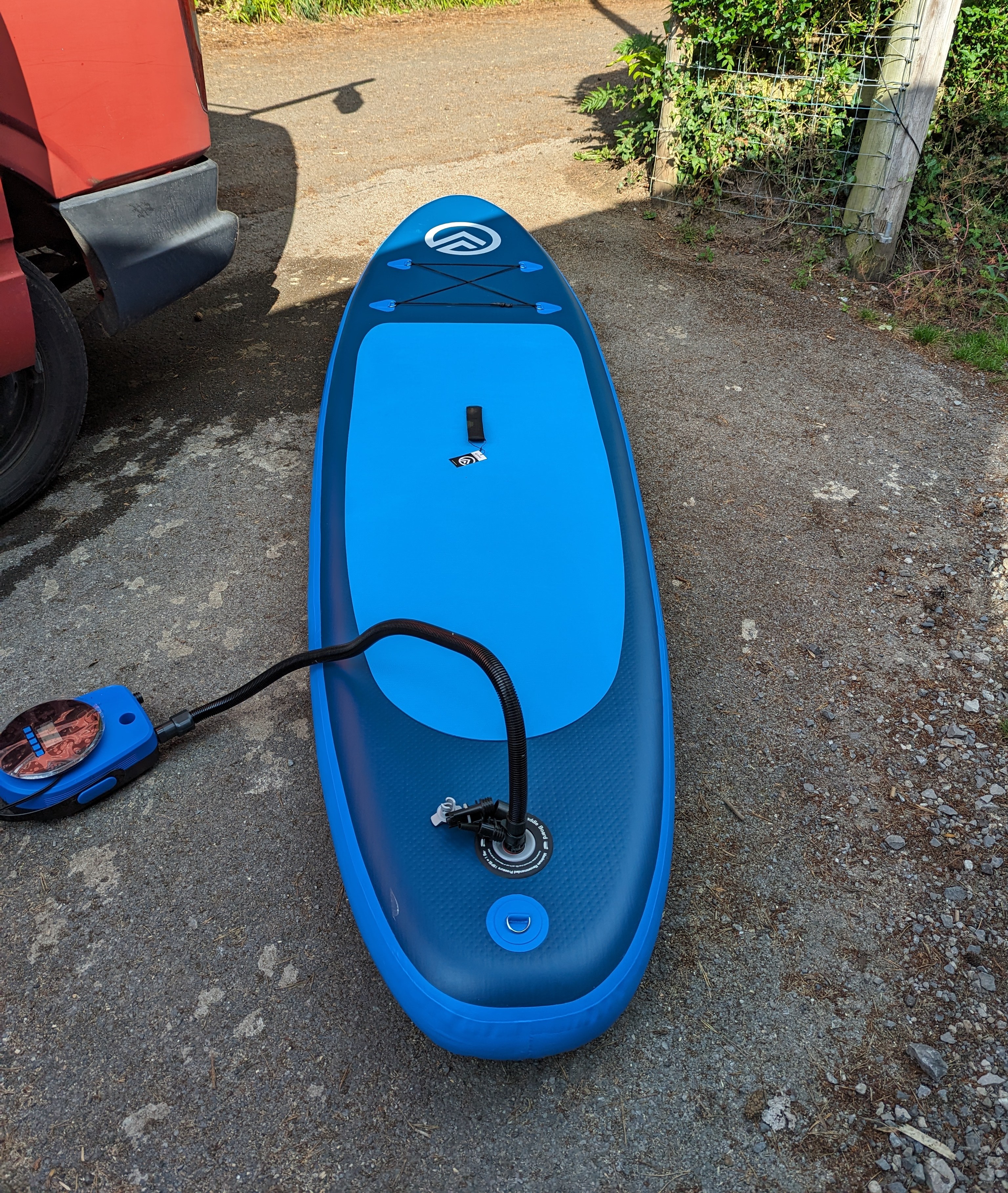 Paddleboard Inflating